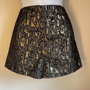Ecote' Shorts Metallic Festival Gold Black Textured Lame Retro Back Zip 8